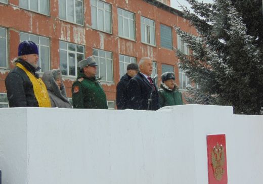 Иркутск: после митинга – в войска…