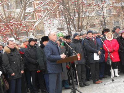 В Челябинске открыт мемориал героям
